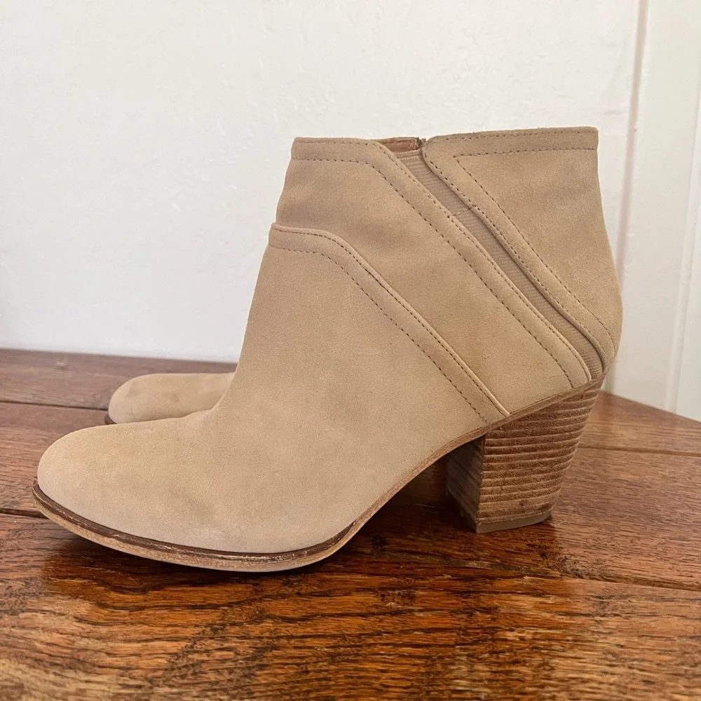 Beautiful Franco Sarto Booties Size 9